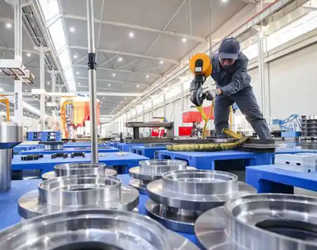 上海家居设计行业新趋势：整装定制与软装搭配一体化模式解析